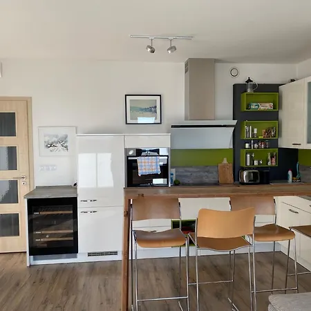 Penthouse Mit Balkon In Zentraler Lage In Pilsen Apartment Exterior photo